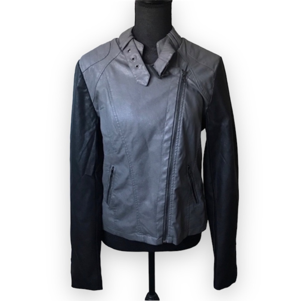 KUT from the kloth Black/Gray side zip Moto jacket